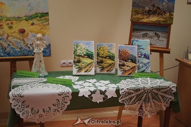 Wystawa twórczości nauczycieli [15.11.2013] - zdjęcie #6 - eOstroleka.pl