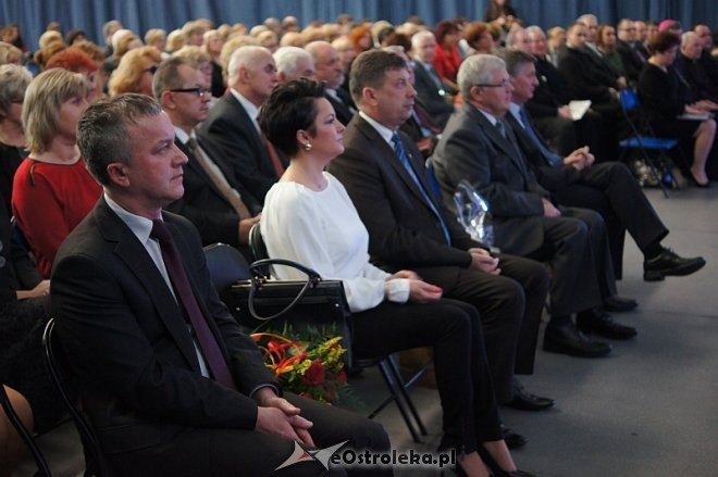 Jubileusz 25-lecia II LO w Ostrołęce [15.11.2013] - zdjęcie #21 - eOstroleka.pl