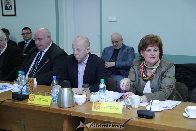 Nadzwyczajna sesja Rady Miasta [15.11.2013] - zdjęcie #6 - eOstroleka.pl