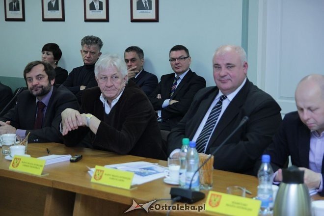 Nadzwyczajna sesja Rady Miasta [15.11.2013] - zdjęcie #7 - eOstroleka.pl