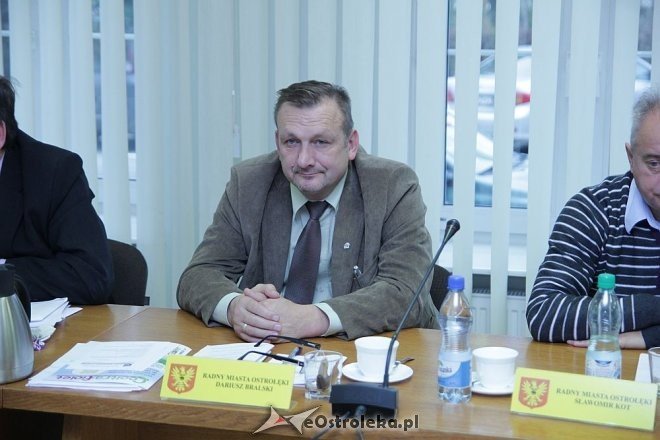 Nadzwyczajna sesja Rady Miasta [15.11.2013] - zdjęcie #10 - eOstroleka.pl