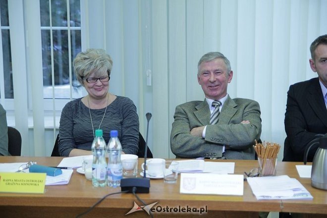 Nadzwyczajna sesja Rady Miasta [15.11.2013] - zdjęcie #23 - eOstroleka.pl