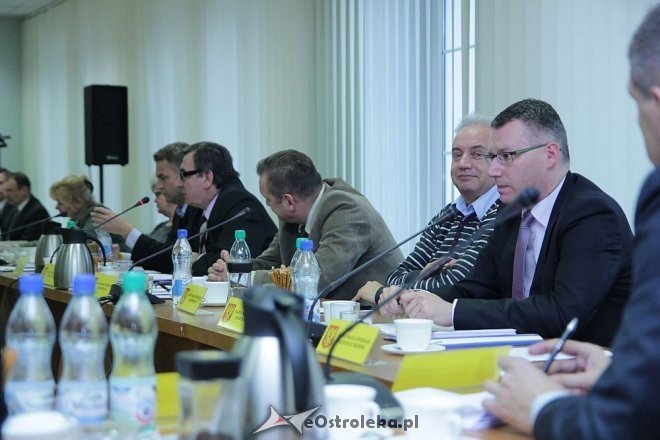 Nadzwyczajna sesja Rady Miasta [15.11.2013] - zdjęcie #25 - eOstroleka.pl