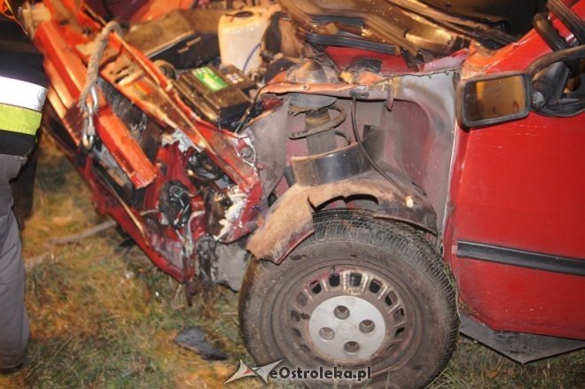 Wypadek w Korczakach [15.11.2013] - zdjęcie #2 - eOstroleka.pl