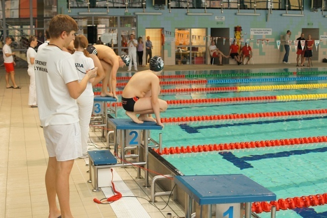 II Mistrzostwa Ostrołęki w pływaniu (16.11.2013) - zdjęcie #34 - eOstroleka.pl