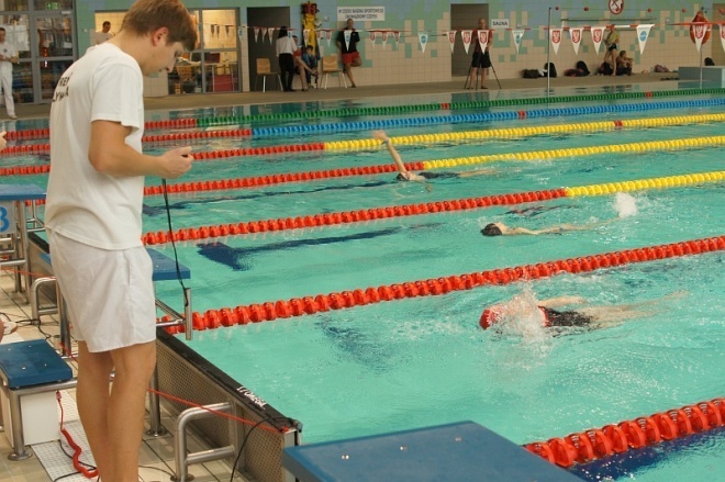 II Mistrzostwa Ostrołęki w pływaniu (16.11.2013) - zdjęcie #5 - eOstroleka.pl