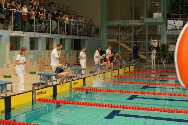 II Mistrzostwa Ostrołęki w pływaniu (16.11.2013) - zdjęcie #57 - eOstroleka.pl