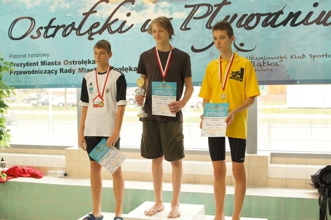 II Mistrzostwa Ostrołęki w pływaniu (16.11.2013) - zdjęcie #40 - eOstroleka.pl