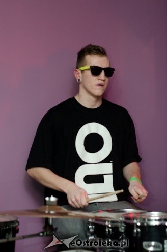 Koncert Małpy, Bezczela i Fabuły w Klubie u Studentów [16.11.2013] - zdjęcie #15 - eOstroleka.pl