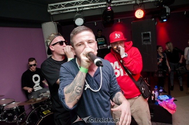 Koncert Małpy, Bezczela i Fabuły w Klubie u Studentów [16.11.2013] - zdjęcie #12 - eOstroleka.pl