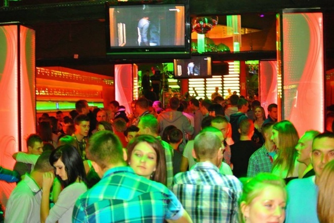Club Ibiza Zalesie: Koncert zespołu Maxel [16.11.2013] - zdjęcie #15 - eOstroleka.pl