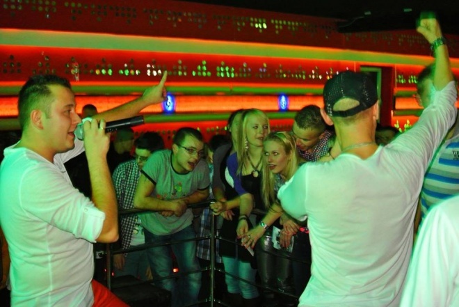 Club Ibiza Zalesie: Koncert zespołu Maxel [16.11.2013] - zdjęcie #38 - eOstroleka.pl