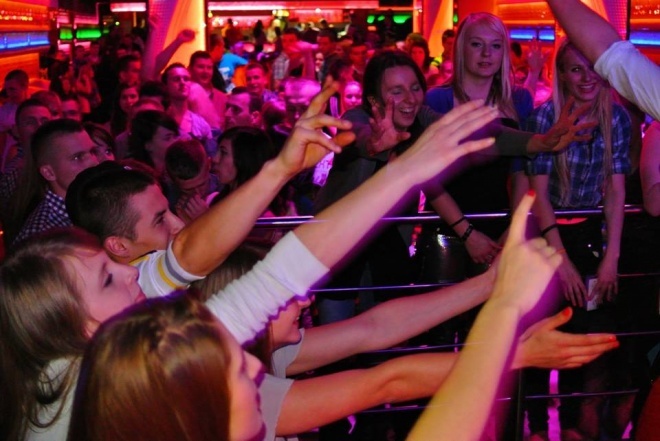 Club Ibiza Zalesie: Koncert zespołu Maxel [16.11.2013] - zdjęcie #46 - eOstroleka.pl