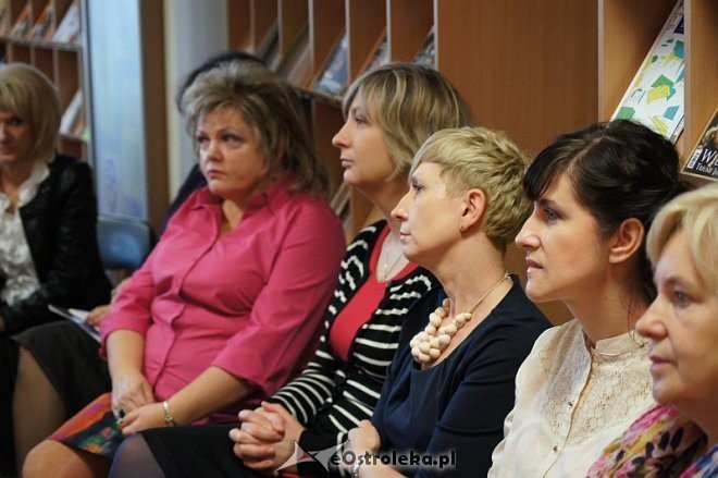 Nauczyciele wzięli udział w szkoleniu „Zdrowy i bezpieczny uczeń – działania szkoły” [20.11.2013] - zdjęcie #11 - eOstroleka.pl