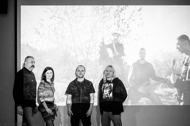 Przedpremierowy pokaz najnowszego teledysku ostrołęckiego zespołu Vinyl [21.11.2013] - zdjęcie #21 - eOstroleka.pl