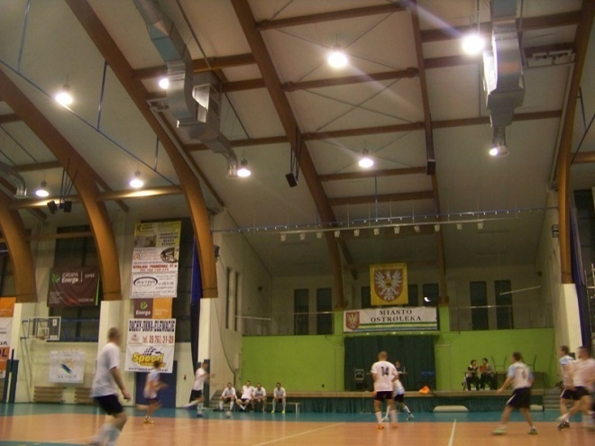 1. kolejka Nocnej Ligi Futsalu (22.11.2013) - zdjęcie #30 - eOstroleka.pl