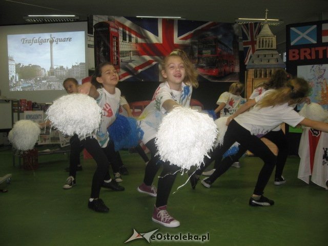 Dzień Brytyjski (British Day) w Szkole Podstawowej nr 10 [22.11.2013] - zdjęcie #31 - eOstroleka.pl