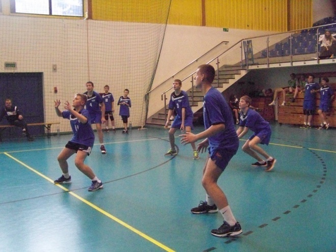 Turniej Siatkarskich Ośrodków Szkolnych (24.11.2013) - zdjęcie #45 - eOstroleka.pl