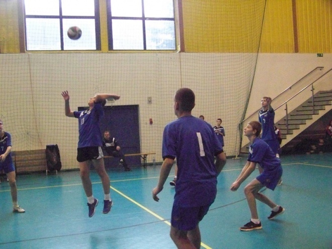 Turniej Siatkarskich Ośrodków Szkolnych (24.11.2013) - zdjęcie #44 - eOstroleka.pl