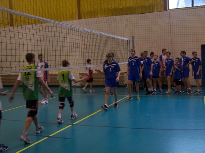 Turniej Siatkarskich Ośrodków Szkolnych (24.11.2013) - zdjęcie #32 - eOstroleka.pl