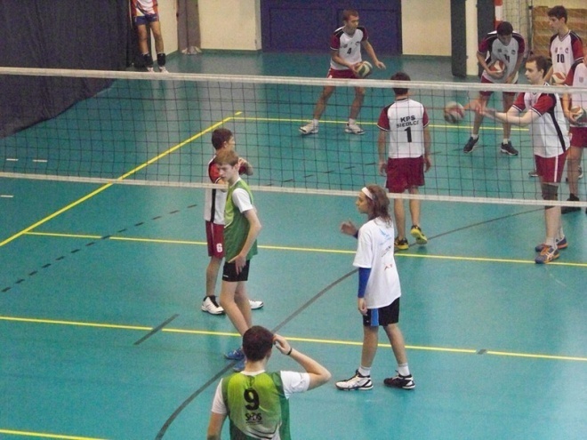 Turniej Siatkarskich Ośrodków Szkolnych (24.11.2013) - zdjęcie #2 - eOstroleka.pl