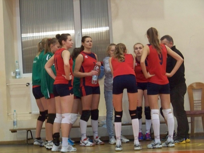 Seniorki: Nike Ostrołęka - Ósemka Siedlce (24.11.2013) - zdjęcie #28 - eOstroleka.pl
