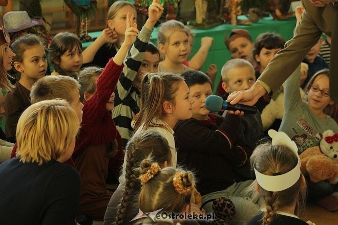 III Wielkie Misiowe Zgromadzenie w Szkole Podstawowej w Rzekuniu [25.11.2013] - zdjęcie #38 - eOstroleka.pl