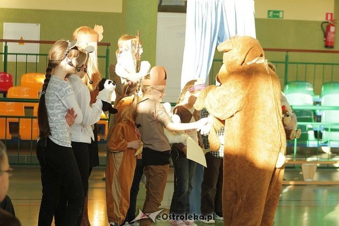 III Wielkie Misiowe Zgromadzenie w Szkole Podstawowej w Rzekuniu [25.11.2013] - zdjęcie #24 - eOstroleka.pl