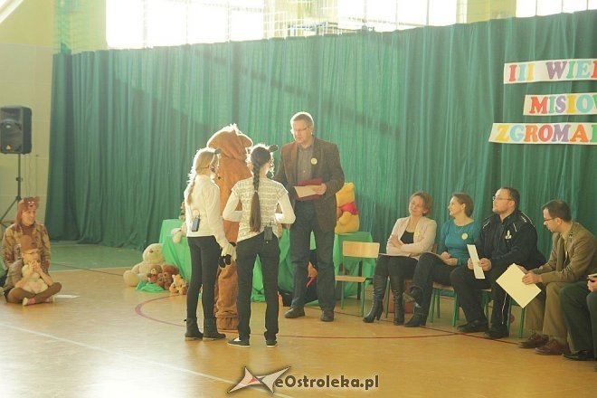 III Wielkie Misiowe Zgromadzenie w Szkole Podstawowej w Rzekuniu [25.11.2013] - zdjęcie #20 - eOstroleka.pl