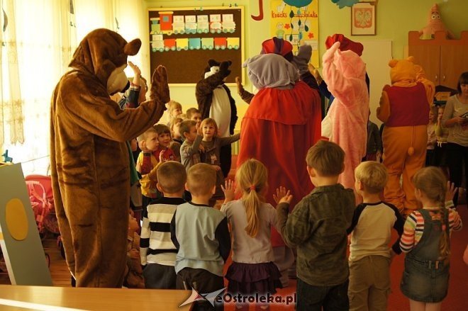 Przedszkolaków z „siedemnastki” odwiedziły pluszowe misie [25.11.2013] - zdjęcie #49 - eOstroleka.pl