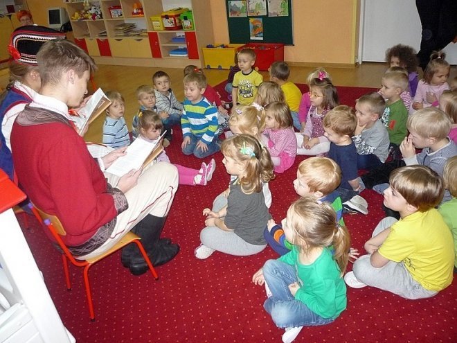 Tydzień kuchni regionalnej w Przedszkolu Miejskim Nr 17 [21.11.2013] - zdjęcie #23 - eOstroleka.pl