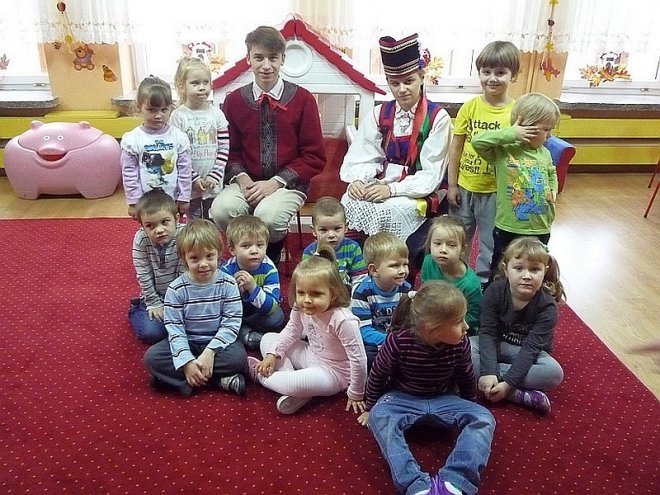 Tydzień kuchni regionalnej w Przedszkolu Miejskim Nr 17 [21.11.2013] - zdjęcie #20 - eOstroleka.pl