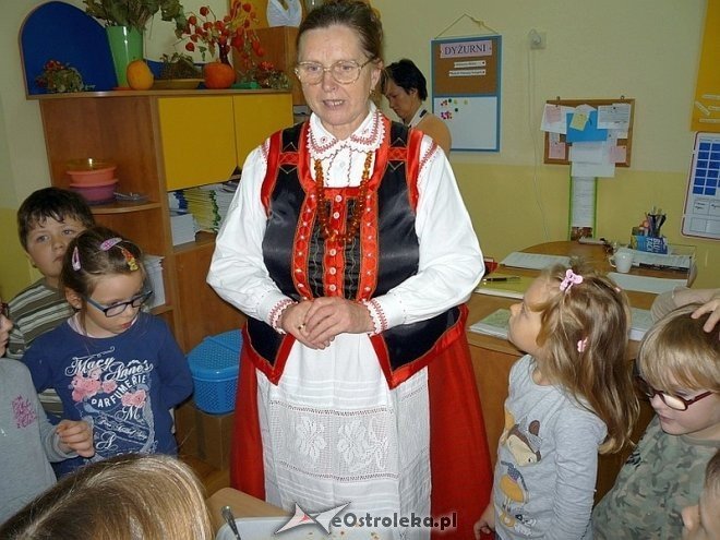 Tydzień kuchni regionalnej w Przedszkolu Miejskim Nr 17 [21.11.2013] - zdjęcie #67 - eOstroleka.pl