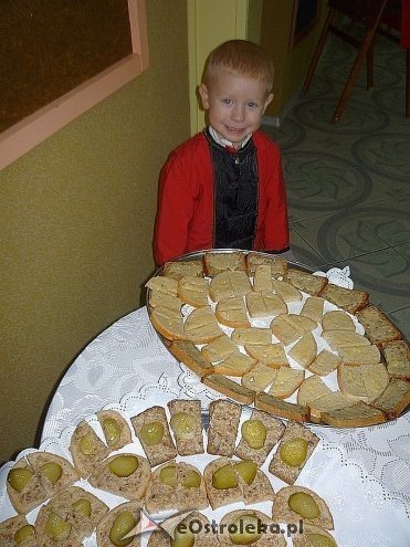Tydzień kuchni regionalnej w Przedszkolu Miejskim Nr 17 [21.11.2013] - zdjęcie #130 - eOstroleka.pl