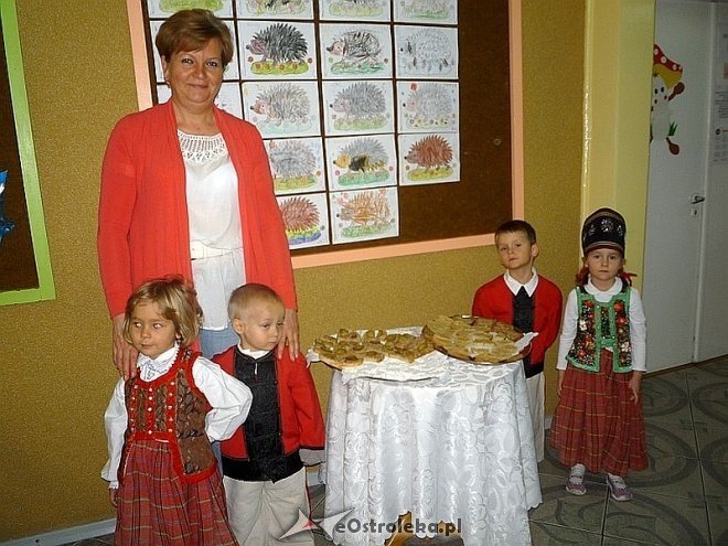 Tydzień kuchni regionalnej w Przedszkolu Miejskim Nr 17 [21.11.2013] - zdjęcie #118 - eOstroleka.pl