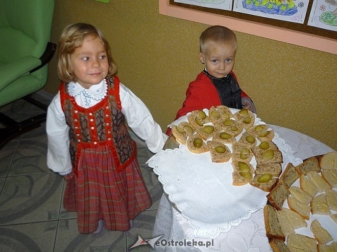 Tydzień kuchni regionalnej w Przedszkolu Miejskim Nr 17 [21.11.2013] - zdjęcie #117 - eOstroleka.pl