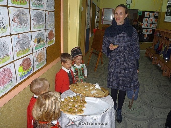 Tydzień kuchni regionalnej w Przedszkolu Miejskim Nr 17 [21.11.2013] - zdjęcie #115 - eOstroleka.pl