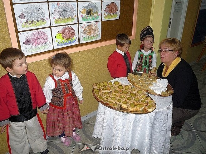 Tydzień kuchni regionalnej w Przedszkolu Miejskim Nr 17 [21.11.2013] - zdjęcie #157 - eOstroleka.pl