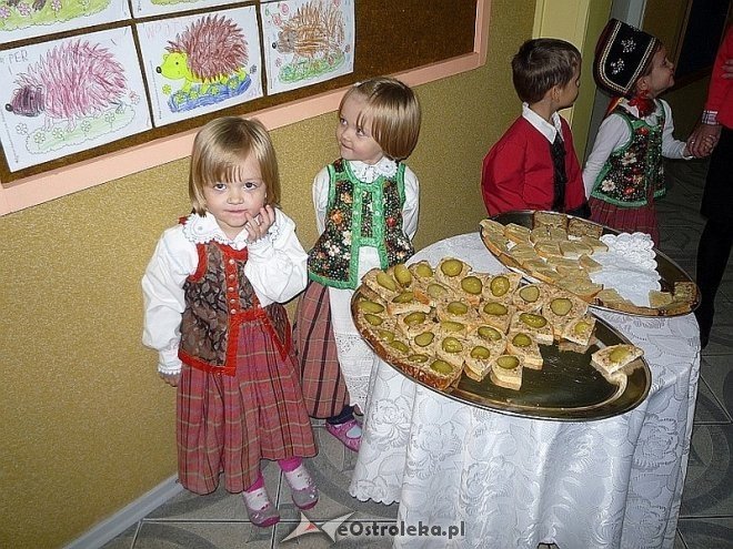 Tydzień kuchni regionalnej w Przedszkolu Miejskim Nr 17 [21.11.2013] - zdjęcie #152 - eOstroleka.pl