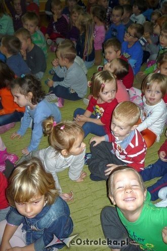 Tydzień kuchni regionalnej w Przedszkolu Miejskim Nr 17 [21.11.2013] - zdjęcie #191 - eOstroleka.pl