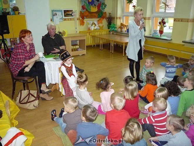 Tydzień kuchni regionalnej w Przedszkolu Miejskim Nr 17 [21.11.2013] - zdjęcie #169 - eOstroleka.pl