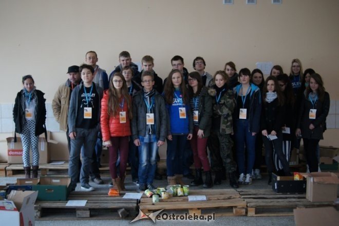Świąteczna Zbiórka Żywności 2013 - zdjęcie #43 - eOstroleka.pl