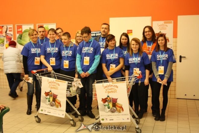 Świąteczna Zbiórka Żywności 2013 - zdjęcie #37 - eOstroleka.pl