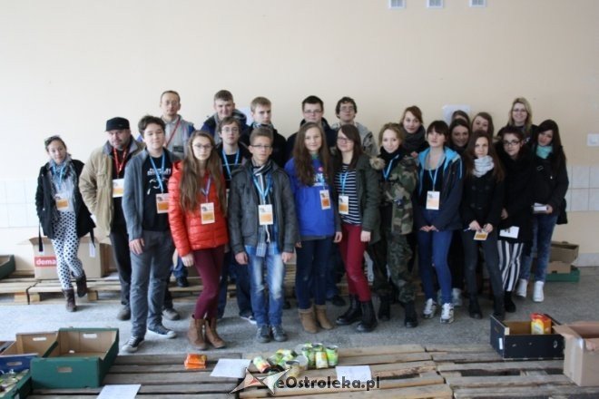 Świąteczna Zbiórka Żywności 2013 - zdjęcie #23 - eOstroleka.pl