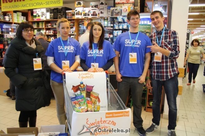 Świąteczna Zbiórka Żywności 2013 - zdjęcie #17 - eOstroleka.pl