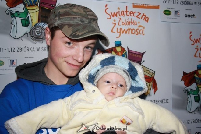 Świąteczna Zbiórka Żywności 2013 - zdjęcie #13 - eOstroleka.pl