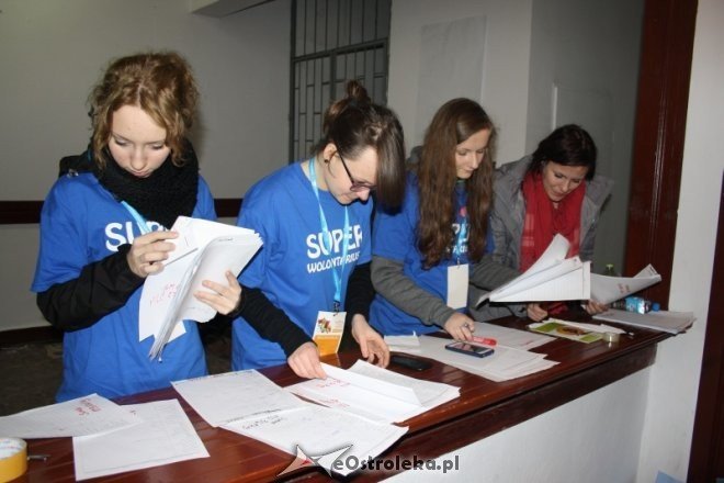 Świąteczna Zbiórka Żywności 2013 - zdjęcie #3 - eOstroleka.pl