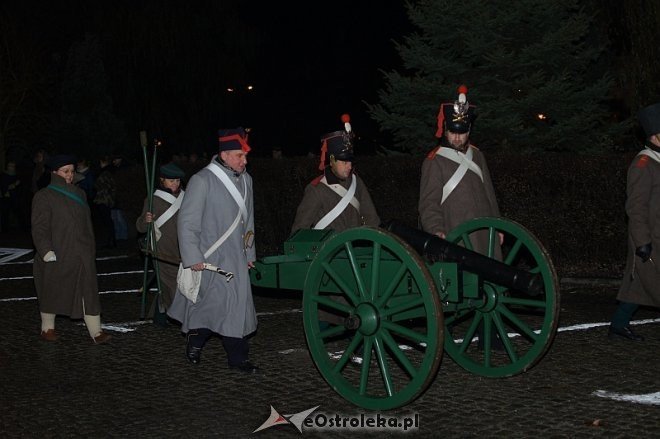 Widowisko historyczne Na pomoc Warszawie [30.11.2013] - zdjęcie #16 - eOstroleka.pl