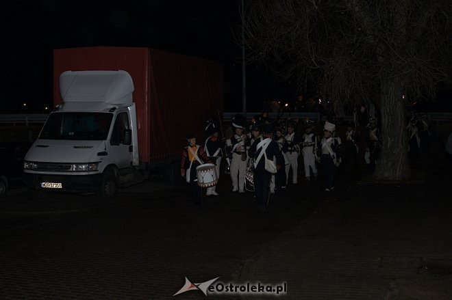 Widowisko historyczne Na pomoc Warszawie [30.11.2013] - zdjęcie #7 - eOstroleka.pl