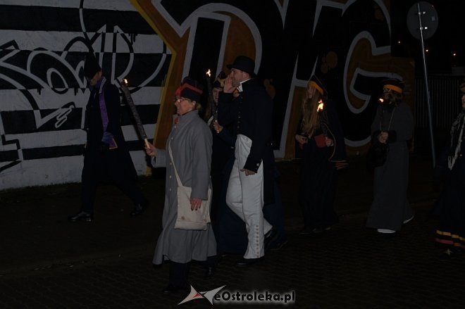 Widowisko historyczne Na pomoc Warszawie [30.11.2013] - zdjęcie #4 - eOstroleka.pl